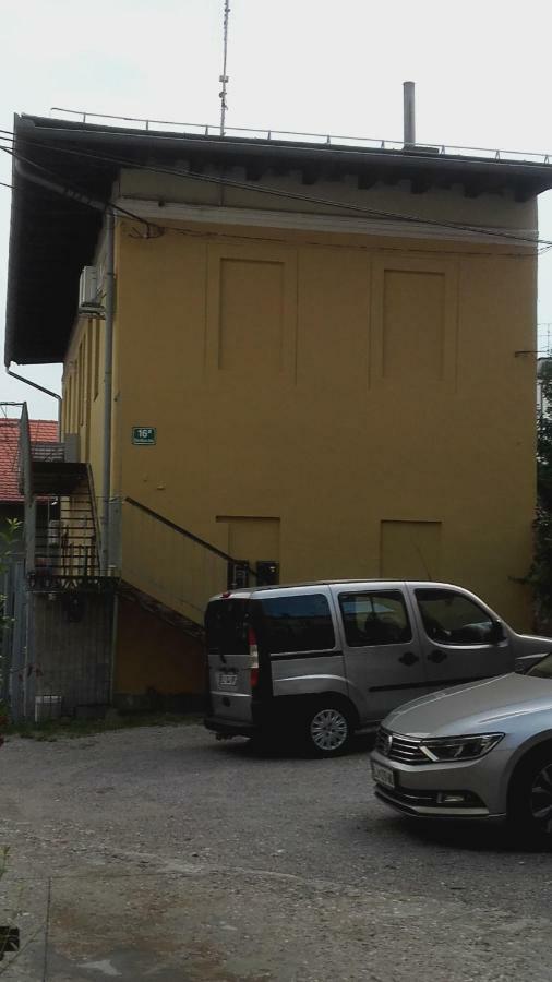 Alpino Apartment Ljubljana Luaran gambar